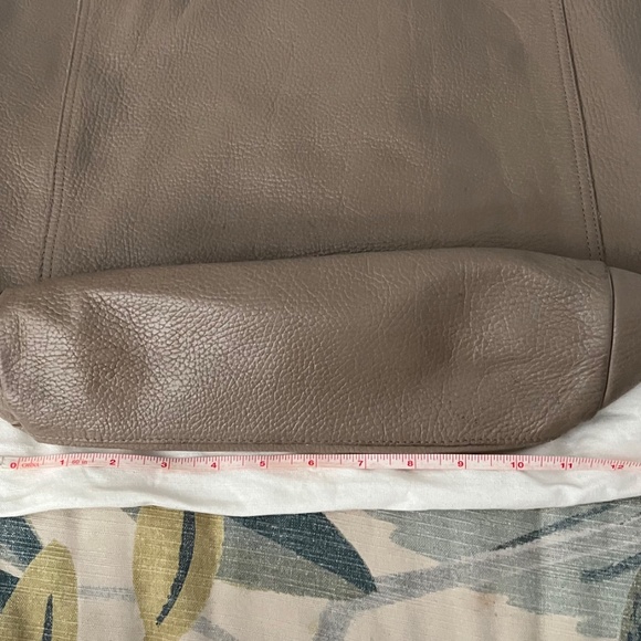 Cuyana Tote  Bag, - Picture 13 of 16